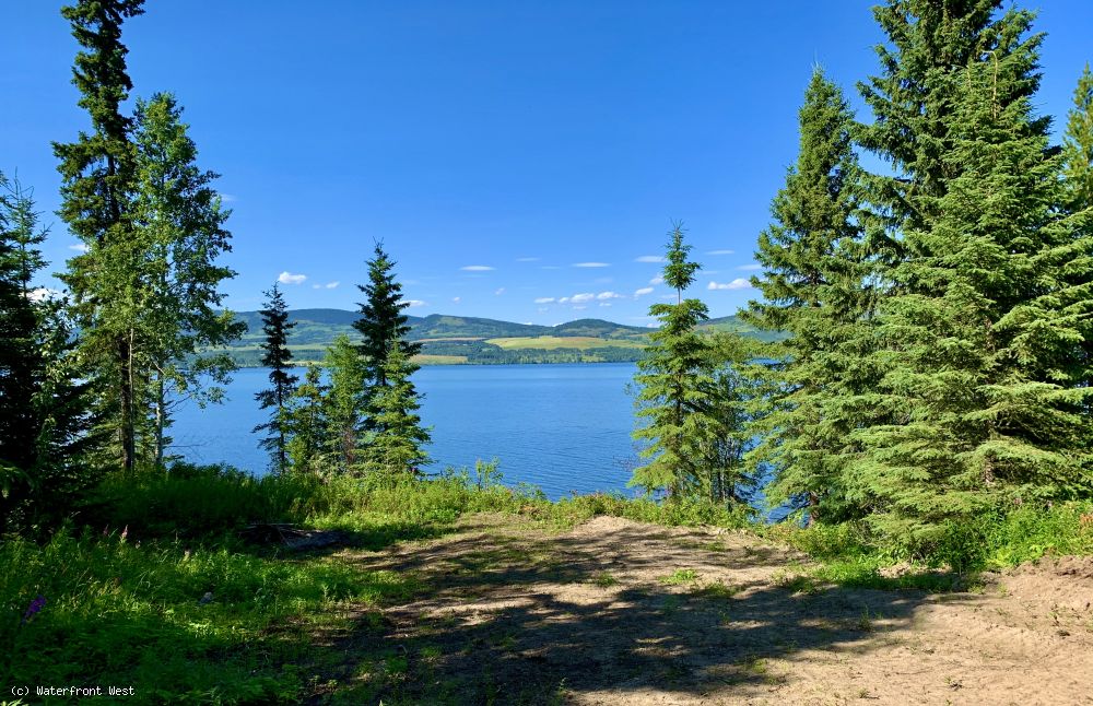 Stunning Lakeshore Lot Francois Lake